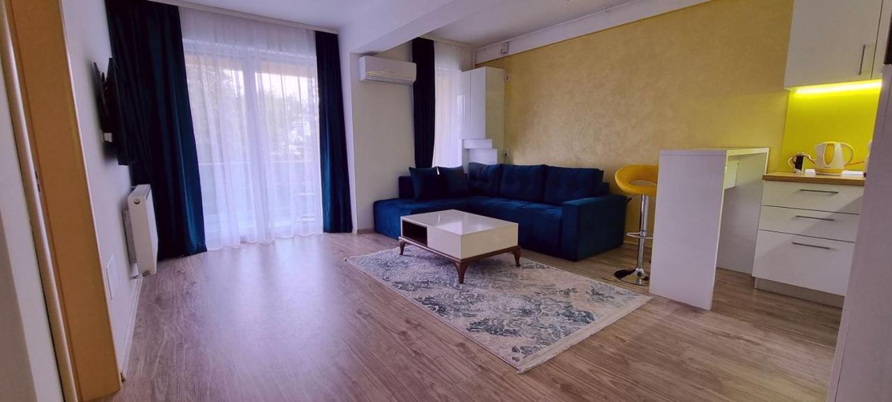 Eral Apartment Mamaia Exteriör bild